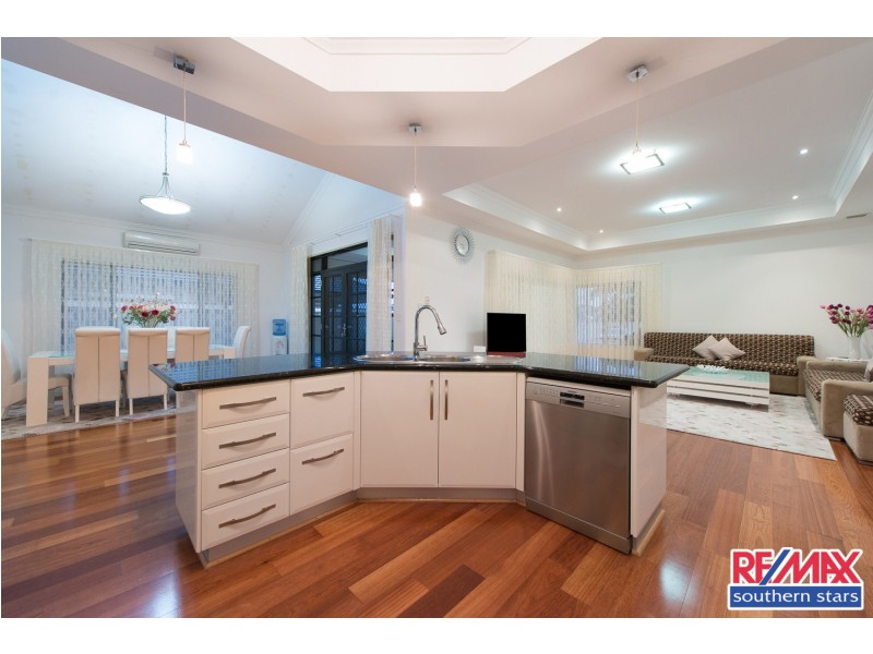 128 Station Street, East Cannington WA 6107