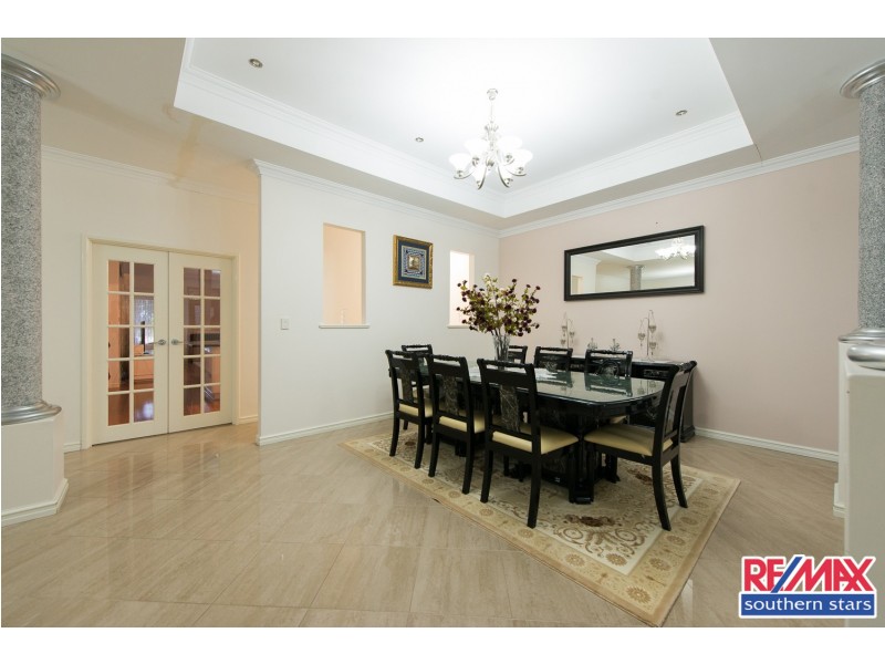 128 Station Street, East Cannington WA 6107