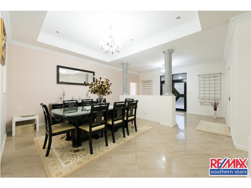 128 Station Street, East Cannington WA 6107