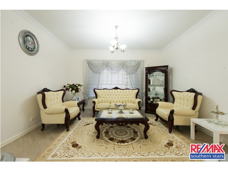 128 Station Street, East Cannington WA 6107