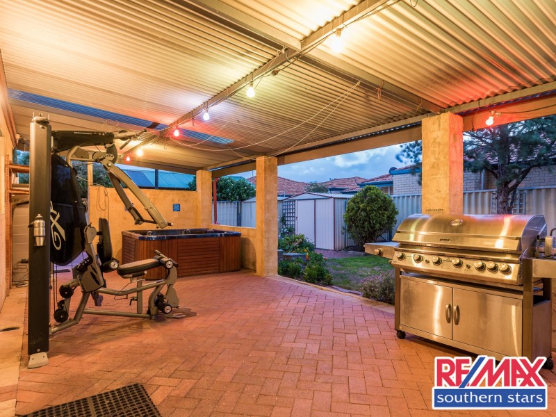 1 Iona Place, Cannington WA 6107