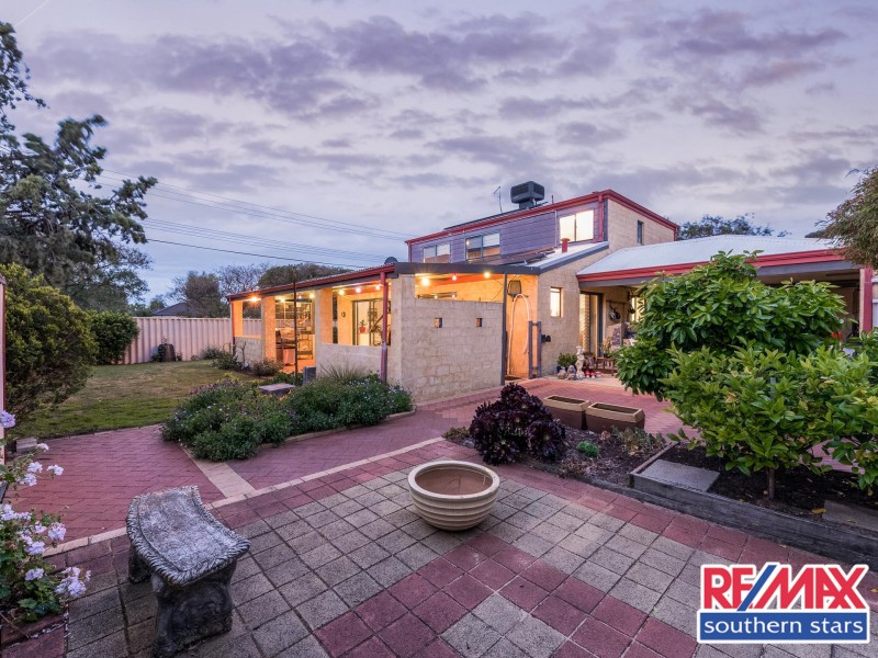 1 Iona Place, Cannington WA 6107