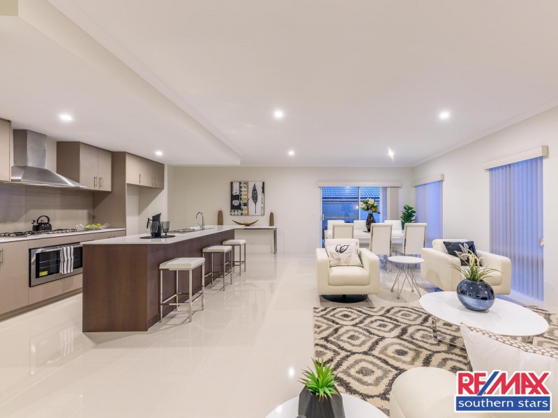 120c Thomas Street, Queens Park WA 6107