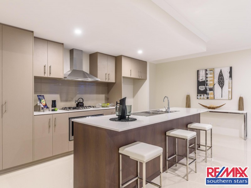 120c Thomas Street, Queens Park WA 6107