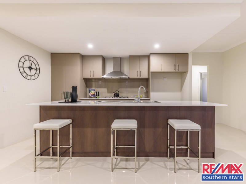 120c Thomas Street, Queens Park WA 6107