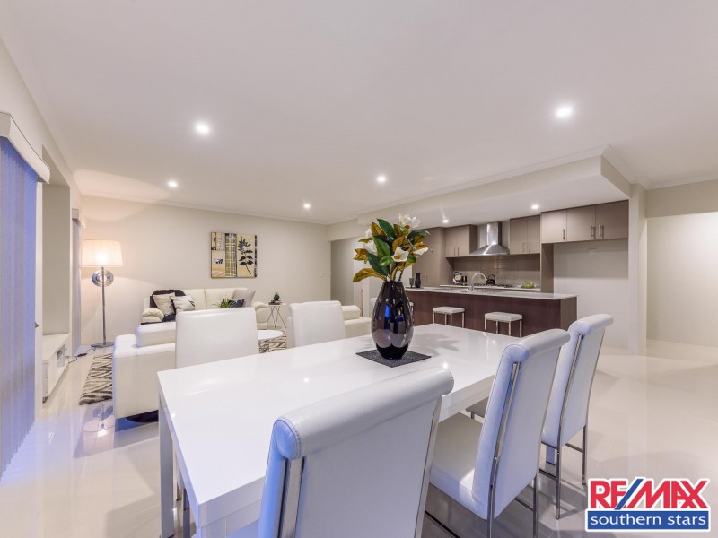 120c Thomas Street, Queens Park WA 6107