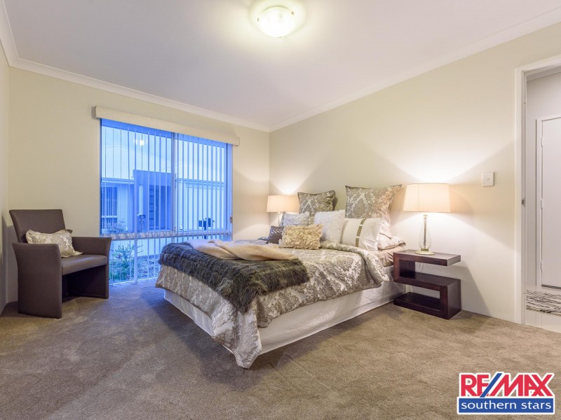 120c Thomas Street, Queens Park WA 6107