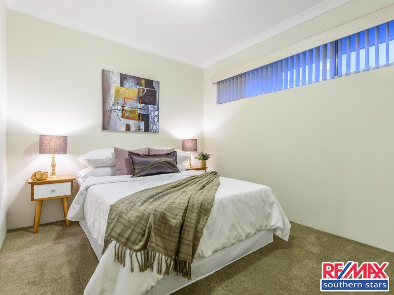 120c Thomas Street, Queens Park WA 6107