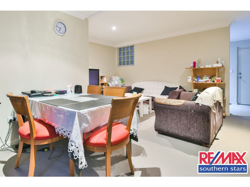 9/329 Sevenoaks Street, Cannington WA 6107