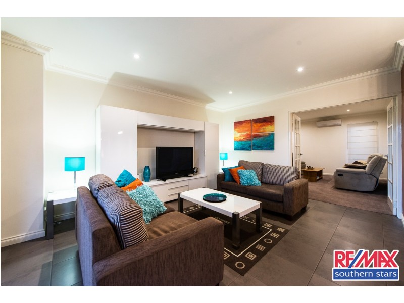 105a Alderley Square, Wilson WA 6107