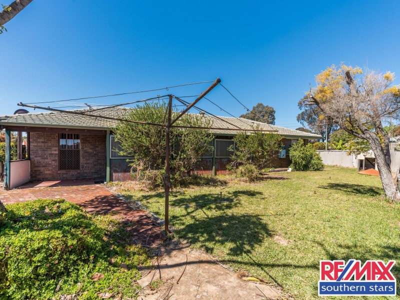 4 Beckford Close, East Cannington WA 6107