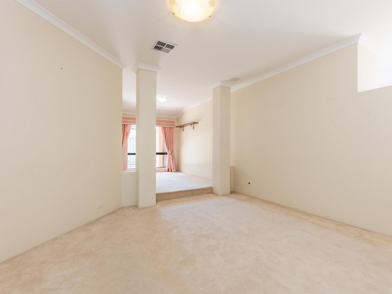 66 Folland Parade, Atwell WA 6164