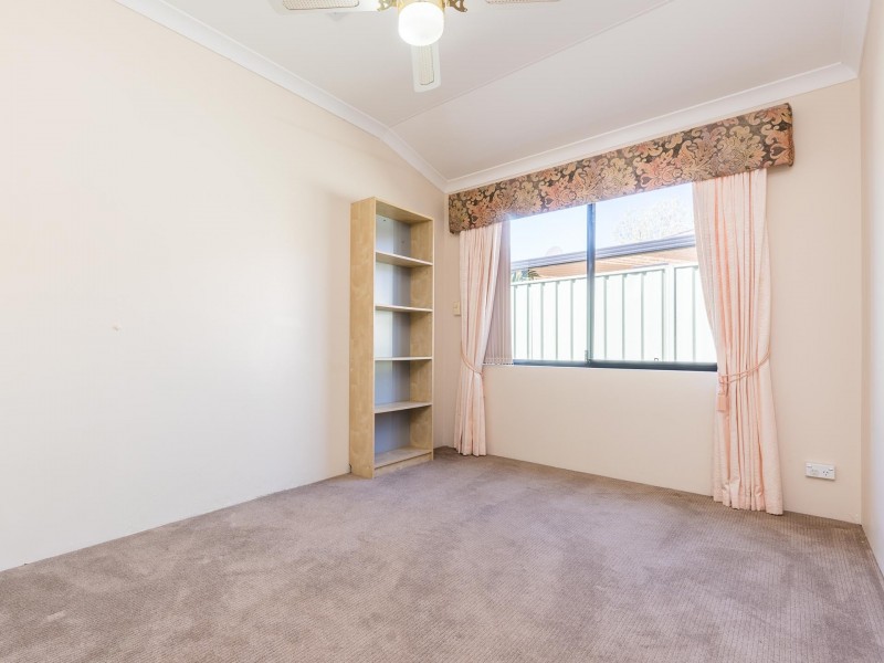 66 Folland Parade, Atwell WA 6164