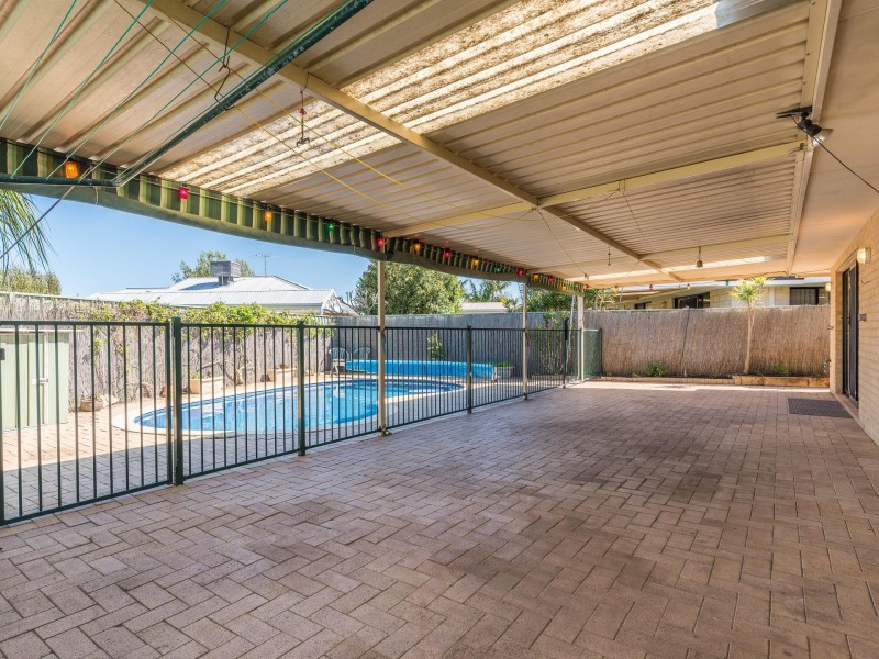 66 Folland Parade, Atwell WA 6164