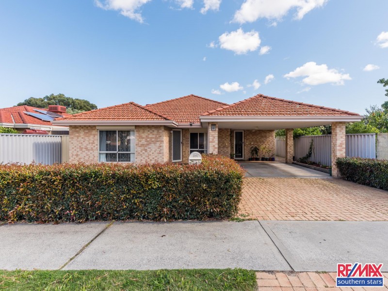 148 Hamilton Street, Queens Park WA 6107