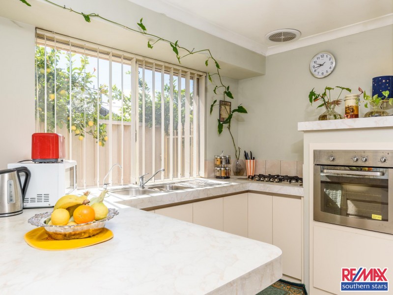 148 Hamilton Street, Queens Park WA 6107