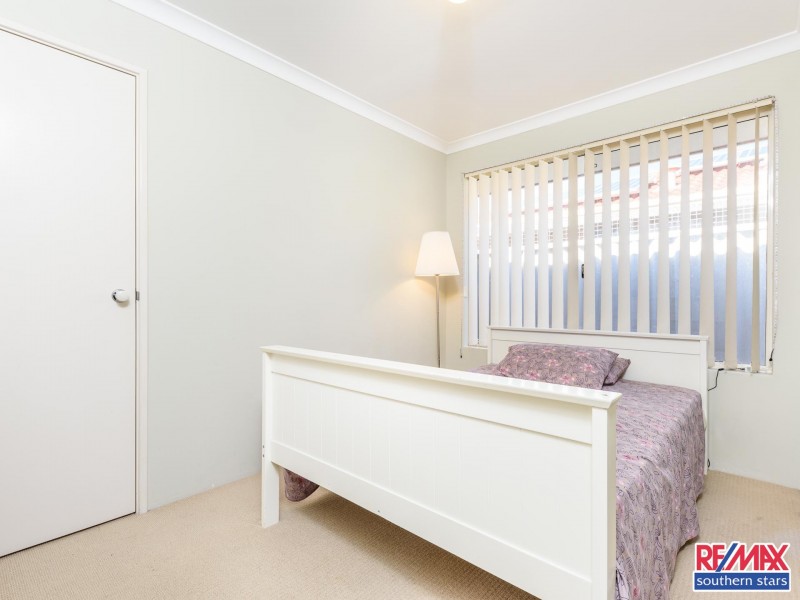 148 Hamilton Street, Queens Park WA 6107