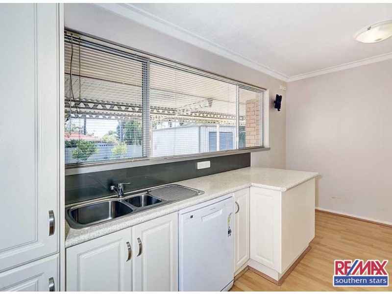 24 Revesby Street, Maddington WA 6109
