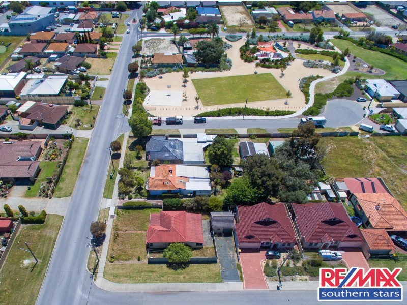 46 Renou Street, Queens Park WA 6107