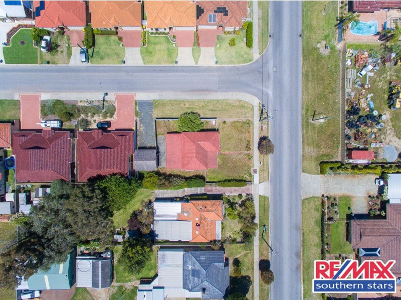 46 Renou Street, Queens Park WA 6107