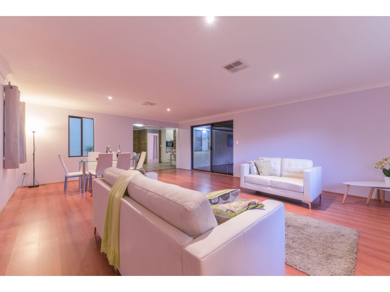 26 Dawson Avenue, Forrestfield WA 6058