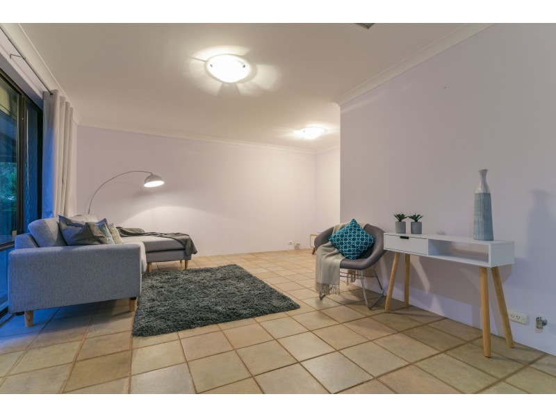 26 Dawson Avenue, Forrestfield WA 6058