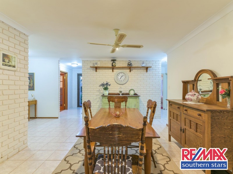 17 Narcissus Avenue, Parkwood WA 6147