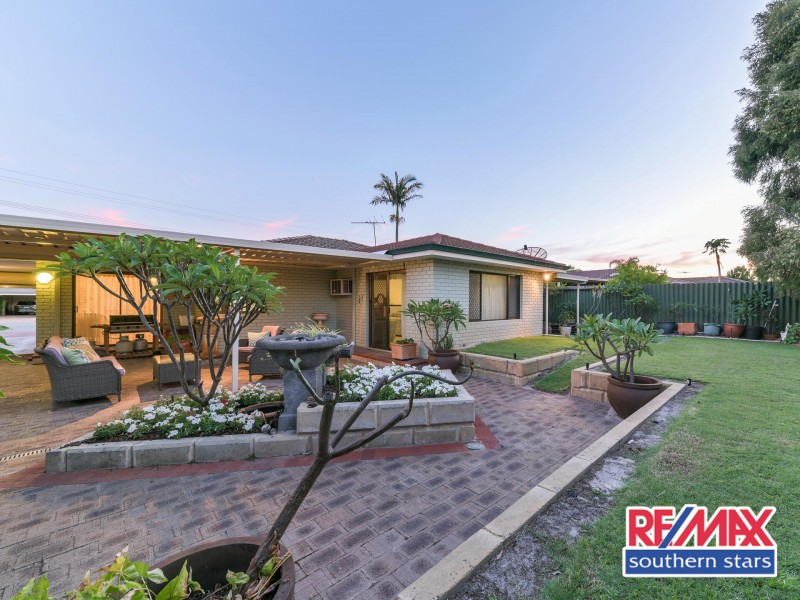 17 Narcissus Avenue, Parkwood WA 6147