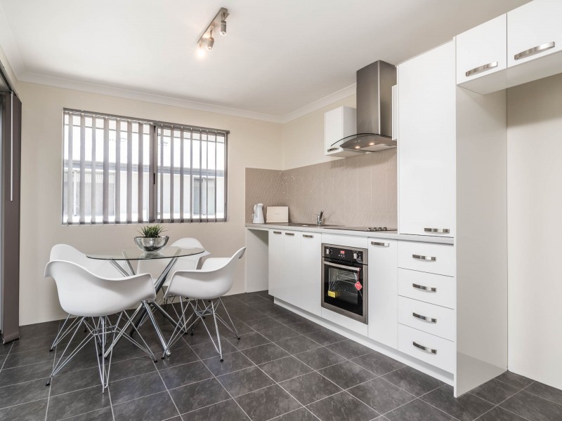 8/1 Henry Street, East Cannington WA 6107