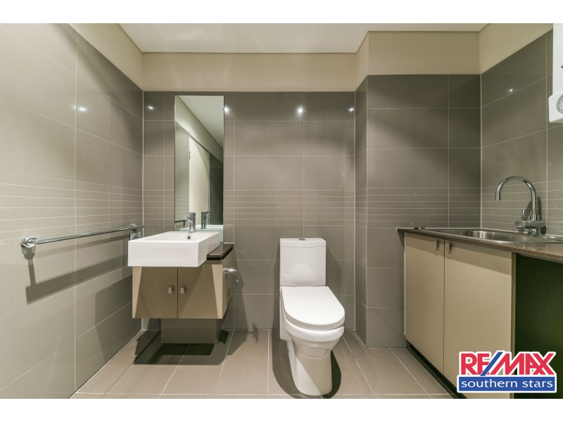 52/155 Adelaide Terrace, East Perth WA 6004