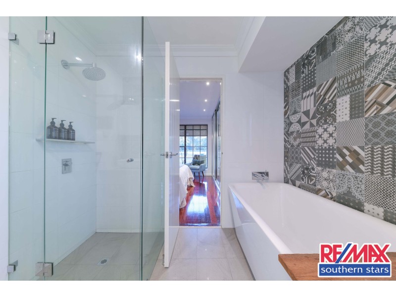 66 Grenadier Drive, Thornlie WA 6108
