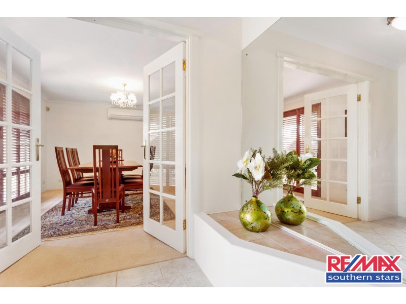 13 Sellen Court, Leeming WA 6149