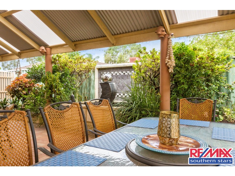 13 Sellen Court, Leeming WA 6149