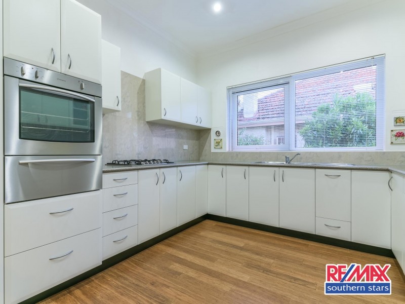 97 Mallard Way, Cannington WA 6107