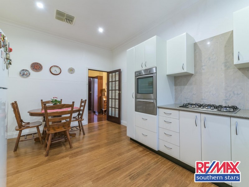 97 Mallard Way, Cannington WA 6107