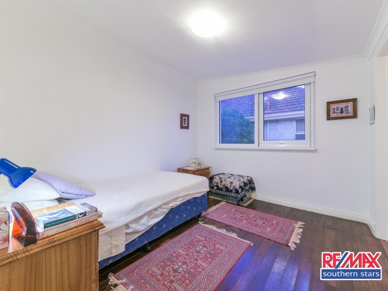 97 Mallard Way, Cannington WA 6107