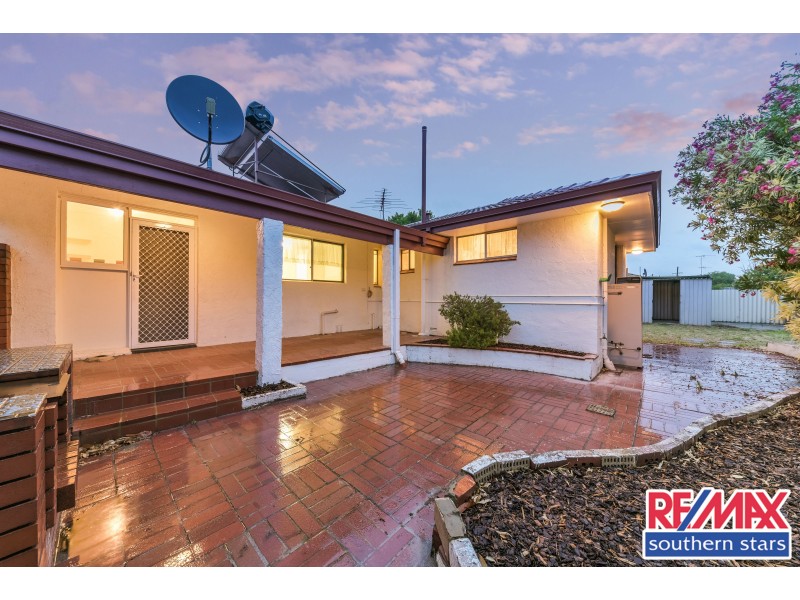 10 Leybourne Street, Thornlie WA 6108