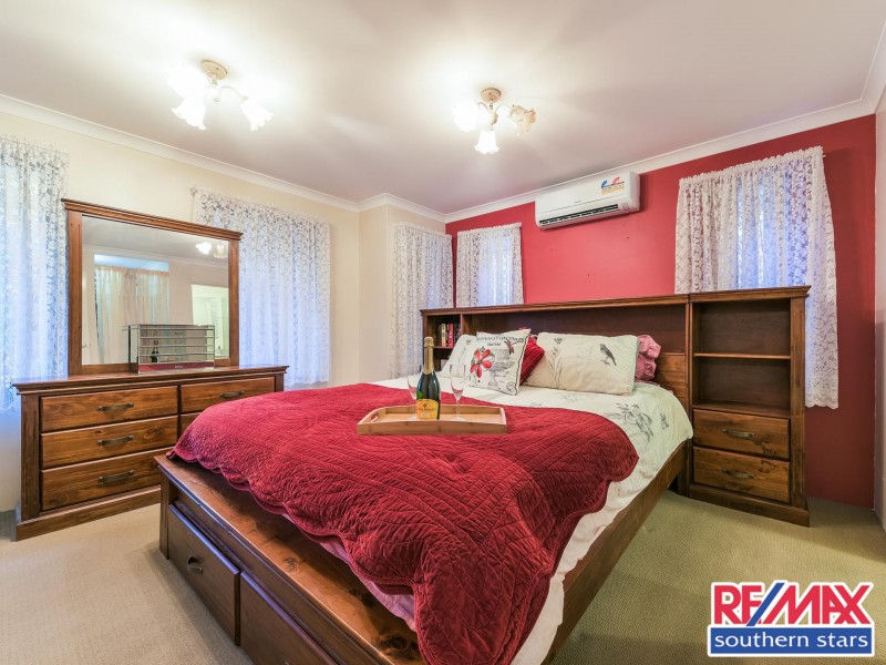 40 Magma Road, Wattle Grove WA 6107