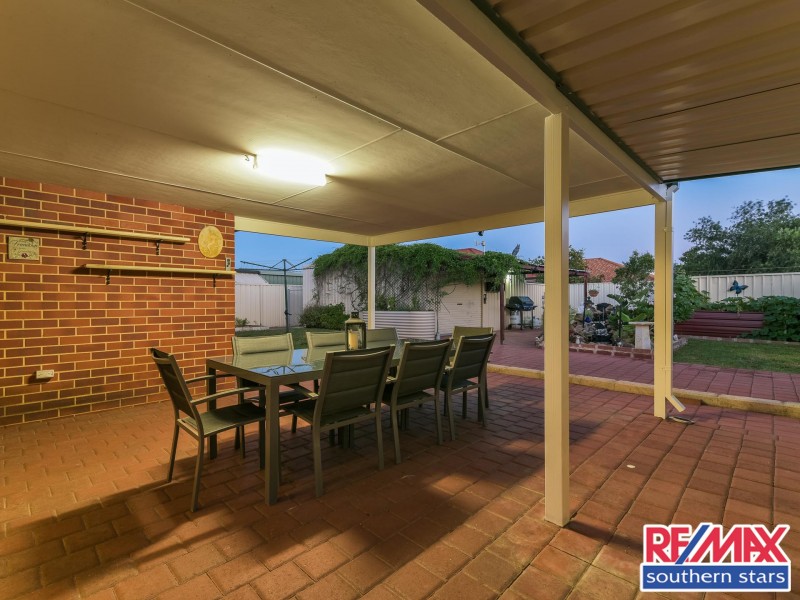 40 Magma Road, Wattle Grove WA 6107