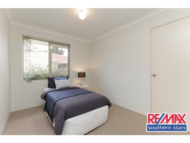 8/12 Kaliamba Court, Cannington WA 6107