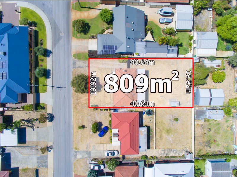 41 Centre Street, Queens Park WA 6107