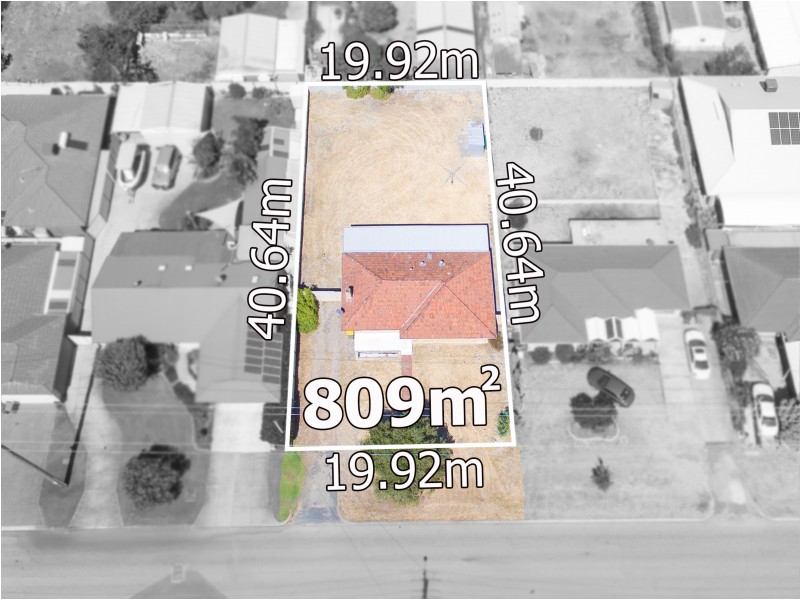 41 Centre Street, Queens Park WA 6107