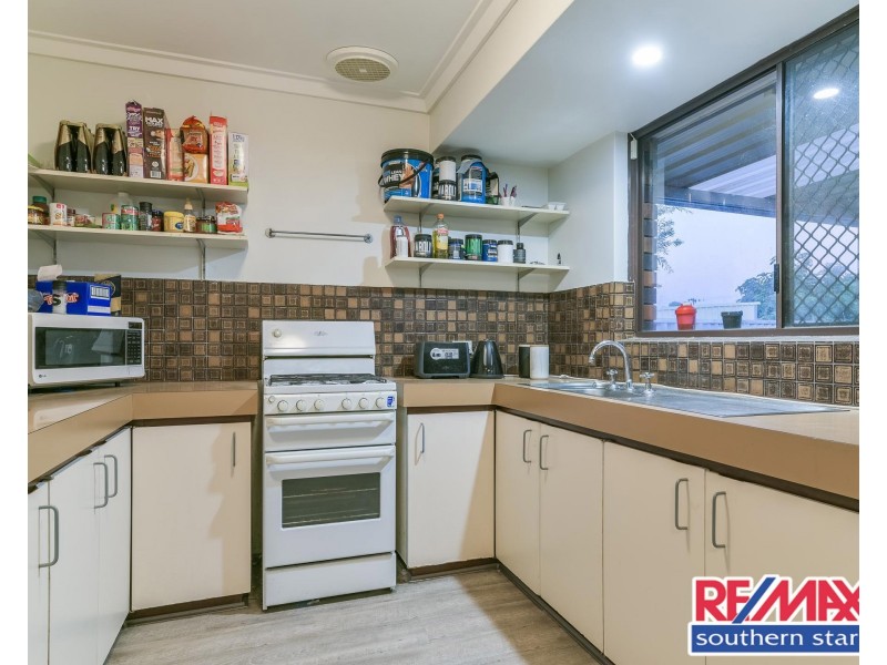 5/10 Tarun Court, Cannington WA 6107