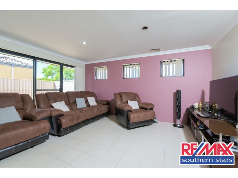 13 Albion Street, East Cannington WA 6107
