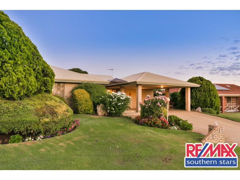 17 Haywood Trail, Leeming WA 6149