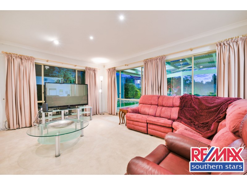 17 Haywood Trail, Leeming WA 6149