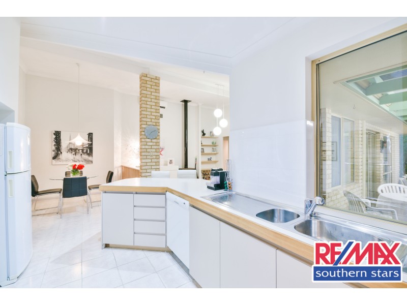 17 Haywood Trail, Leeming WA 6149