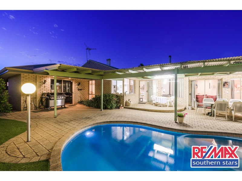 17 Haywood Trail, Leeming WA 6149