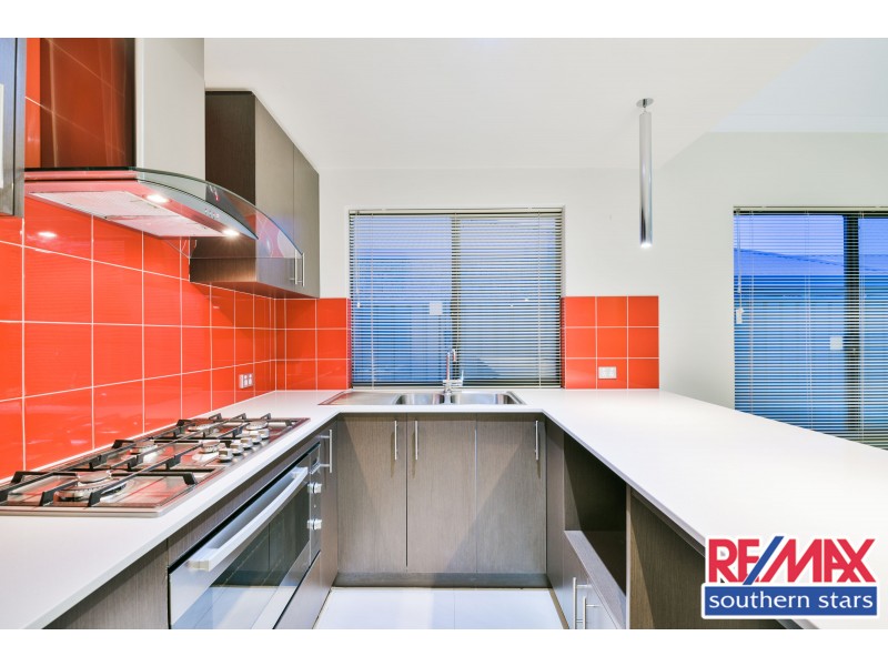 46 Kalari Drive, Wattle Grove WA 6107