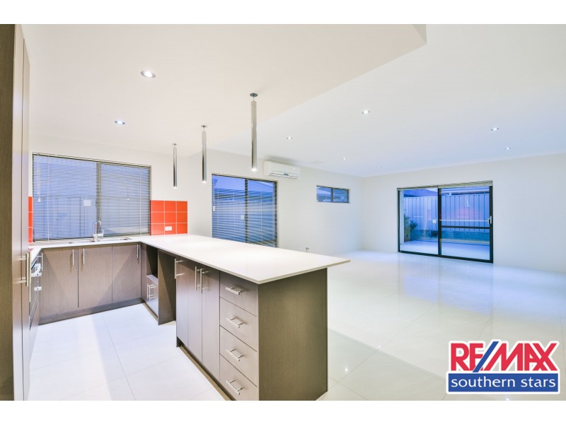 46 Kalari Drive, Wattle Grove WA 6107